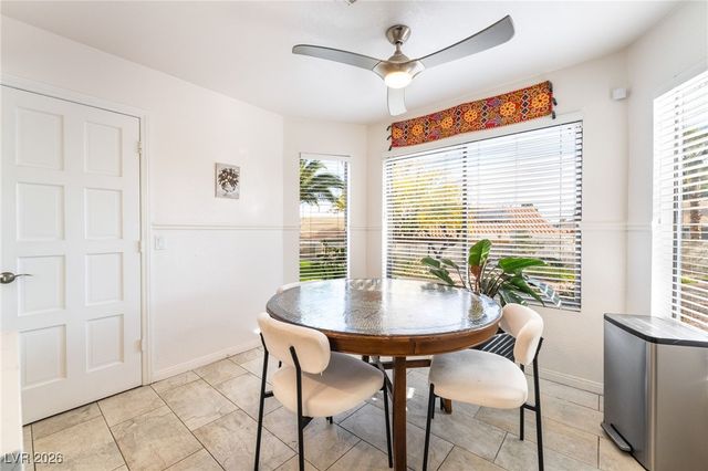 8 Hummingbird Lane, Henderson, NV 89014