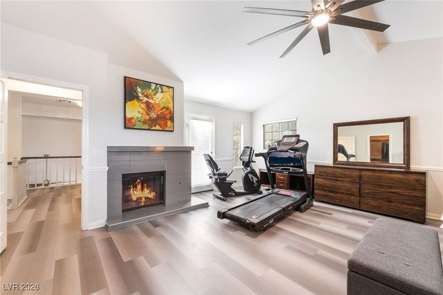 8 Hummingbird Lane, Henderson, NV 89014