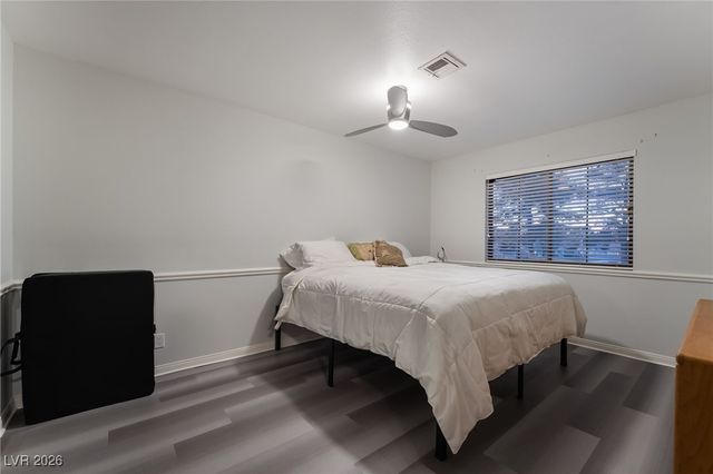 8 Hummingbird Lane, Henderson, NV 89014