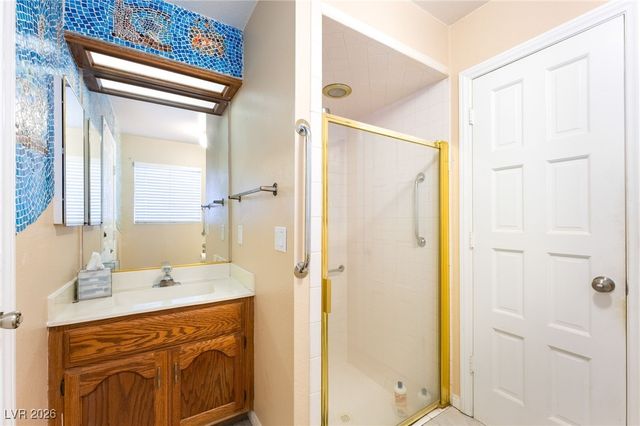 8 Hummingbird Lane, Henderson, NV 89014