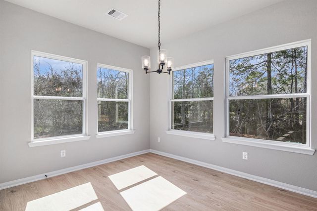 11702 Oakwood Ranch, Willis, TX 77378