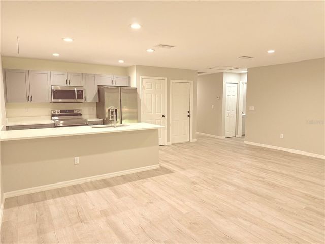 7037 SE 23RD AVENUE, Ocala, FL 34480