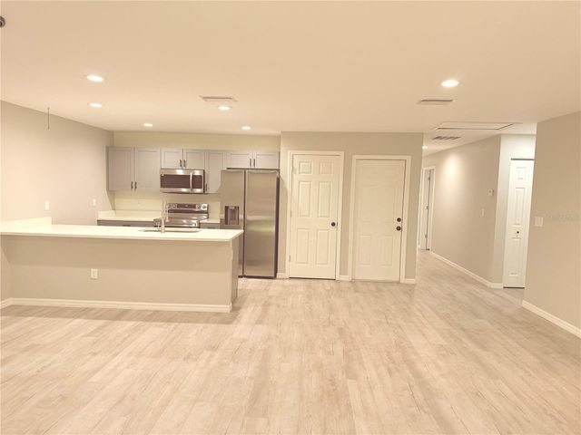 7037 SE 23RD AVENUE, Ocala, FL 34480