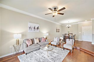 2400 Mccue Road 428, Houston, TX 77056