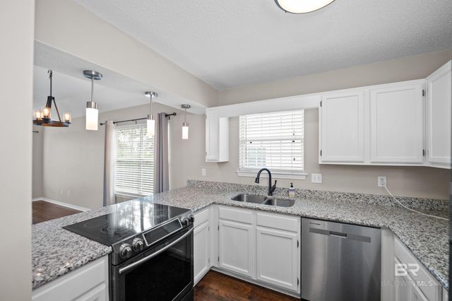 215 South Chase Court, Fairhope, AL 36532