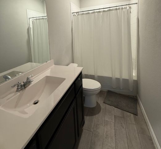 9604 Red Brush Trail, Fort Worth, TX 76131