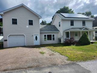 10 Jackson Street, Essex Junction, VT 05452