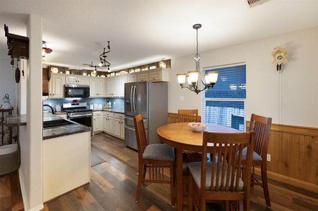 19816 Logans Trail, Montgomery, TX 77356