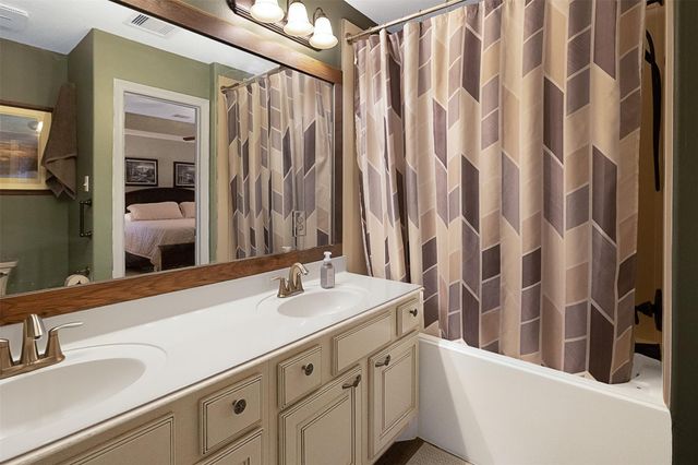 19816 Logans Trail, Montgomery, TX 77356