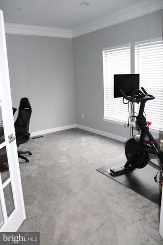 210 POTOMAC RIDGE DR, Fort Washington, MD 20744