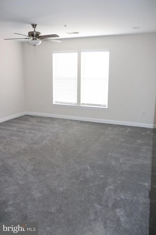 210 POTOMAC RIDGE DR, Fort Washington, MD 20744