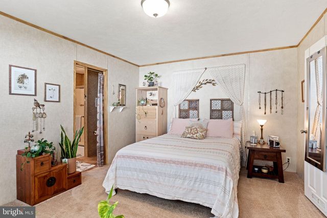 116 BROWNSTONE PARK, Hummelstown, PA 17036