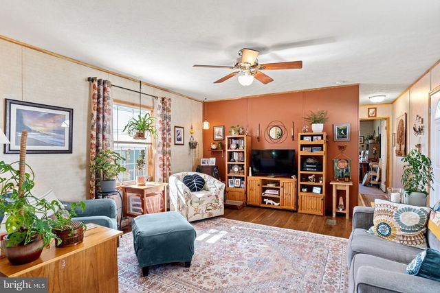 116 BROWNSTONE PARK, Hummelstown, PA 17036