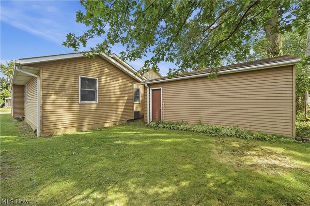 2615 George Avenue, Parma, OH 44134