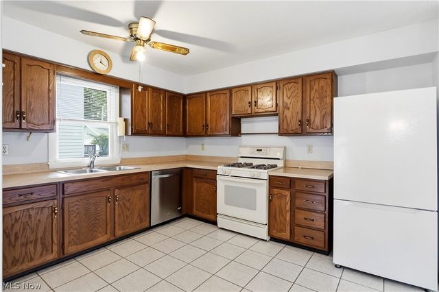 2615 George Avenue, Parma, OH 44134
