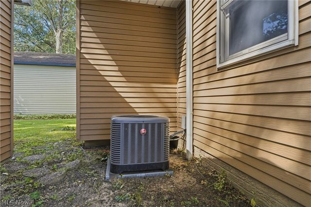 2615 George Avenue, Parma, OH 44134
