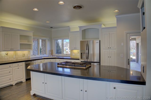 1424 E 43rd Court, Tulsa, OK 74105