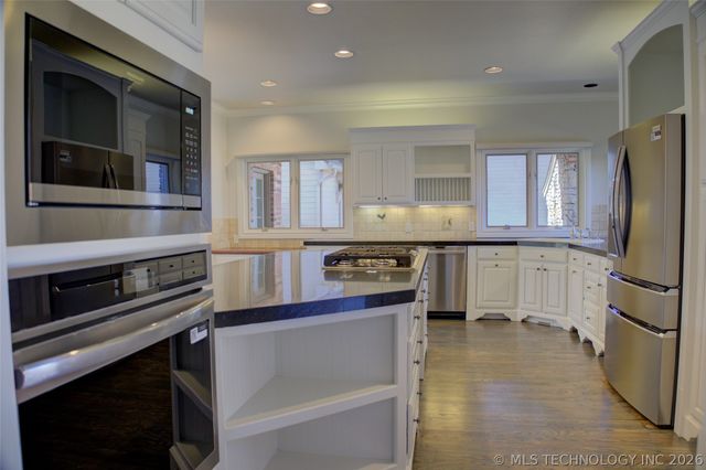 1424 E 43rd Court, Tulsa, OK 74105