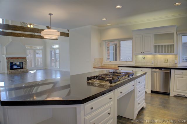 1424 E 43rd Court, Tulsa, OK 74105