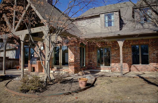 1424 E 43rd Court, Tulsa, OK 74105