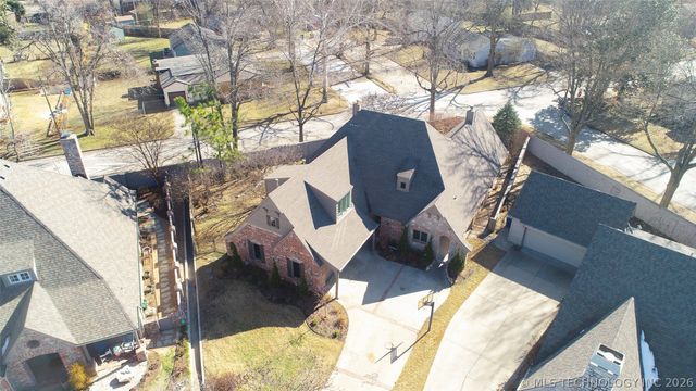 1424 E 43rd Court, Tulsa, OK 74105