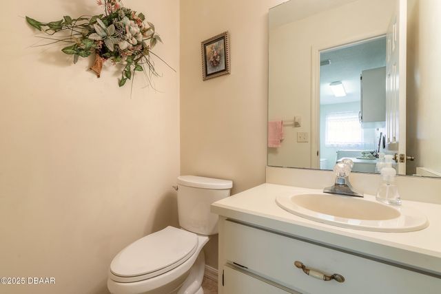 7 Fernery Trail, Ormond Beach, FL 32174