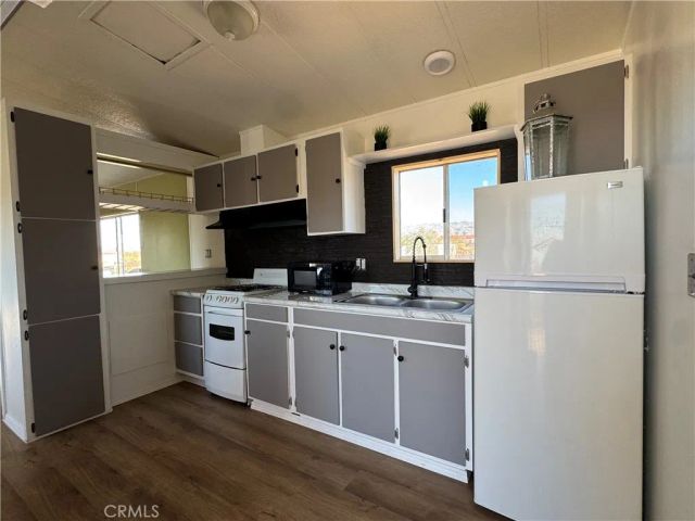 3423 Canyon, 29 Palms, CA 92277