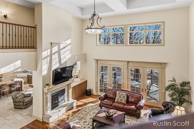 4410 Mystic Ridge Court, Grand Rapids, MI 49525