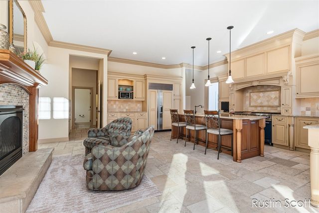 4410 Mystic Ridge Court, Grand Rapids, MI 49525