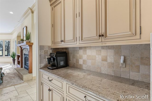 4410 Mystic Ridge Court, Grand Rapids, MI 49525