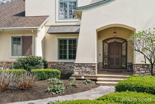 4410 Mystic Ridge Court, Grand Rapids, MI 49525