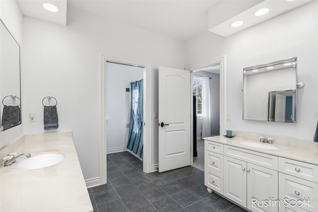 4410 Mystic Ridge Court, Grand Rapids, MI 49525
