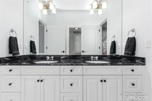 4410 Mystic Ridge Court, Grand Rapids, MI 49525