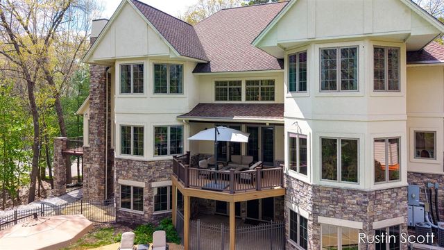 4410 Mystic Ridge Court, Grand Rapids, MI 49525
