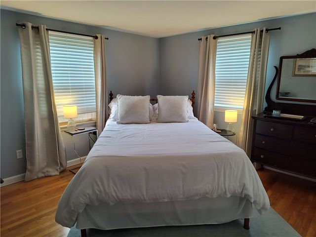 4 Almy Court 1, Newport, RI 02840