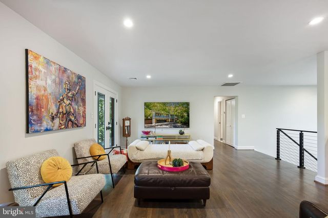 6316 BEACHWAY DR, Falls Church, VA 22044