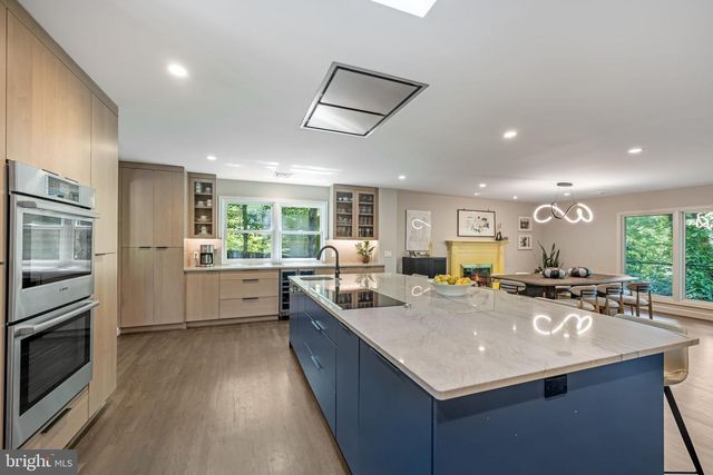 6316 BEACHWAY DR, Falls Church, VA 22044