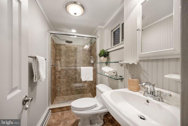 6316 BEACHWAY DR, Falls Church, VA 22044