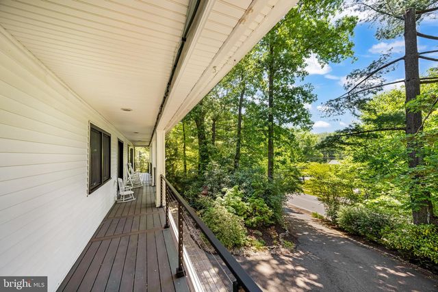 6316 BEACHWAY DR, Falls Church, VA 22044