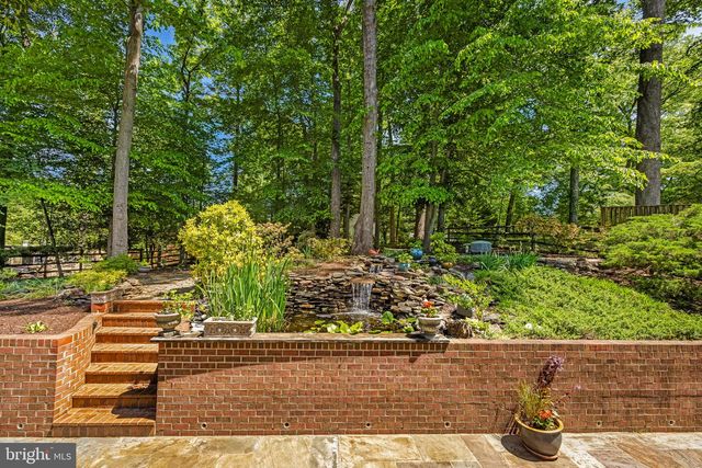 6316 BEACHWAY DR, Falls Church, VA 22044