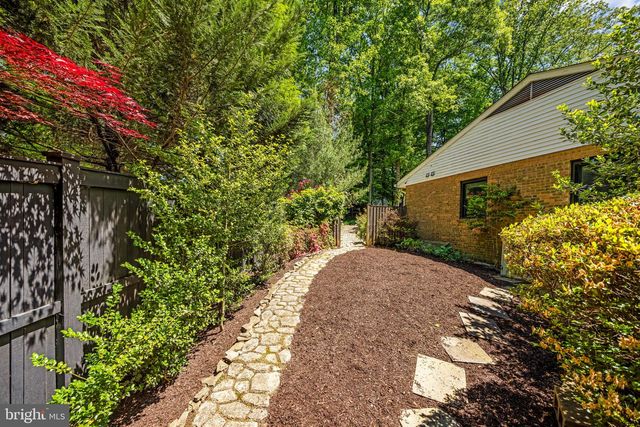 6316 BEACHWAY DR, Falls Church, VA 22044
