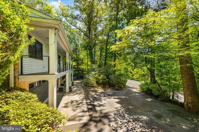 6316 BEACHWAY DR, Falls Church, VA 22044