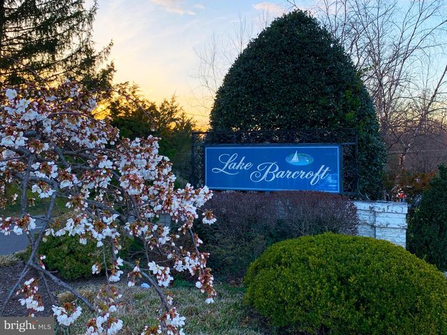 6316 BEACHWAY DR, Falls Church, VA 22044