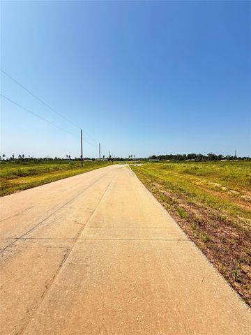785 Road 591507, Cleveland, TX 77327