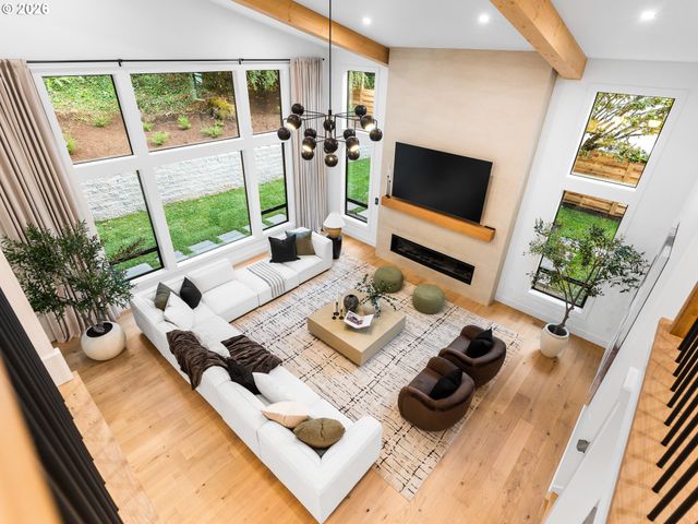 1160 OAK Ter, Lake Oswego, OR 97034