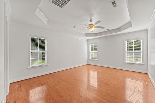 2710 Kingsbury Court, Burlington, NC 27215
