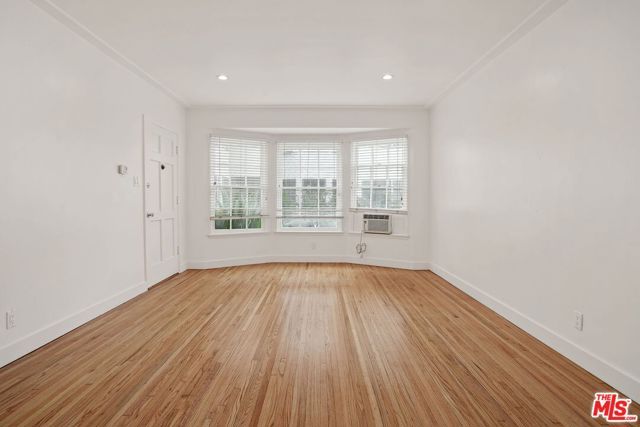 644 S Dunsmuir Avenue, Los Angeles, CA 90036