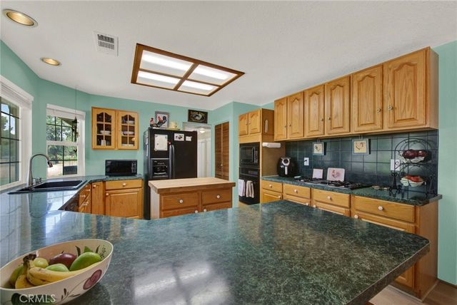 1880 INGHRAM, Corning, CA 96021