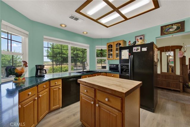 1880 INGHRAM, Corning, CA 96021