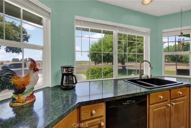 1880 INGHRAM, Corning, CA 96021